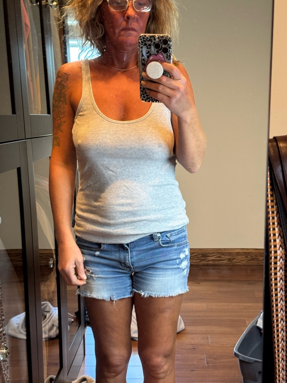 VINTAGE A&F Light Gray Scoop Neck Tank - Picture 7 of 10